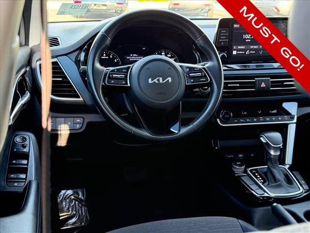Used 2023 Kia Seltos S FWD image 8