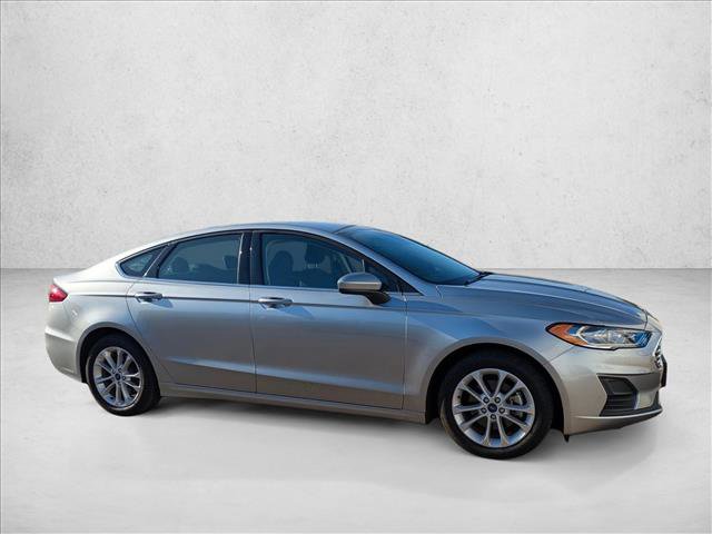 Used 2020 Ford Fusion SE FWD image 4
