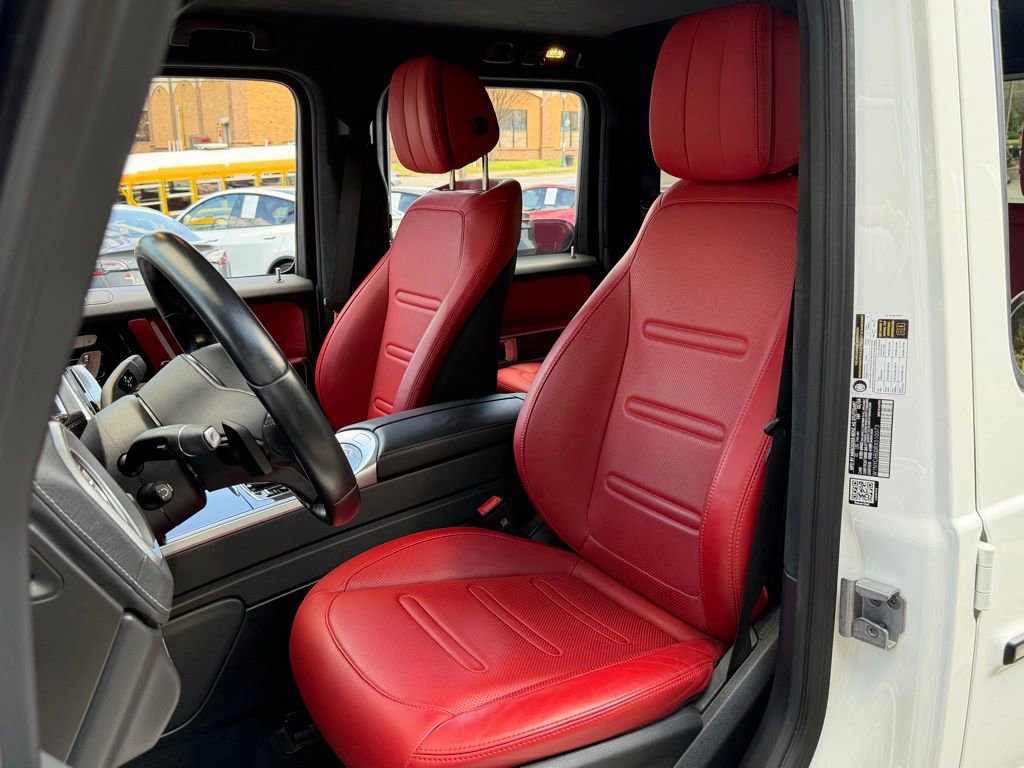 Used 2024 Mercedes-Benz G 550 image 26
