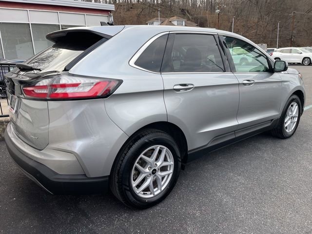 Used 2024 Ford Edge SEL AWD/4WD image 5