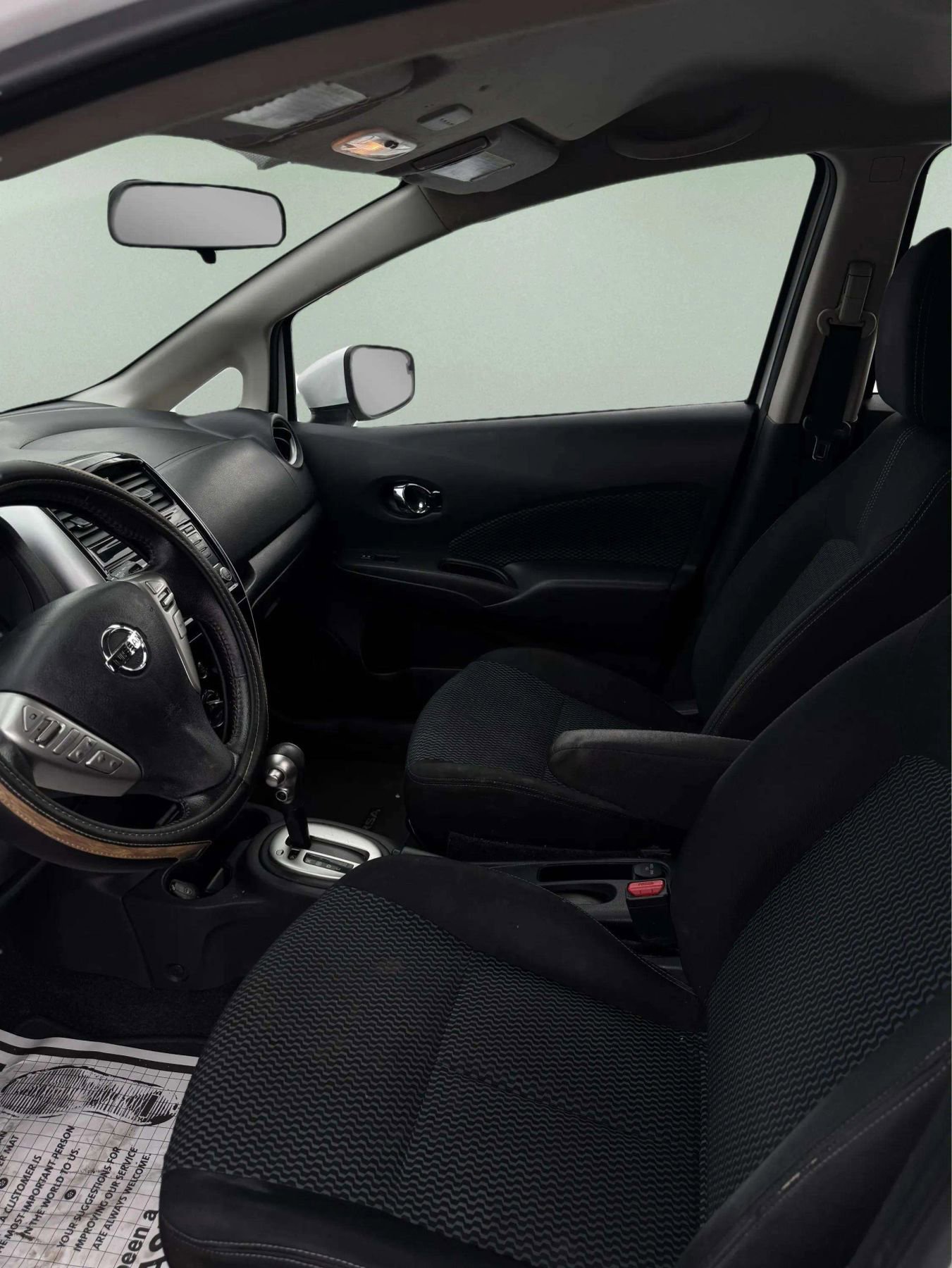 Used 2018 Nissan Versa Note SV image 15