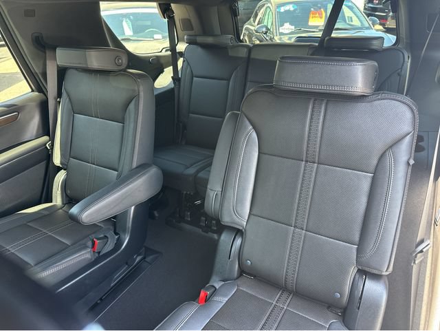 Certified 2025 Chevrolet Tahoe High Country AWD/4WD image 15