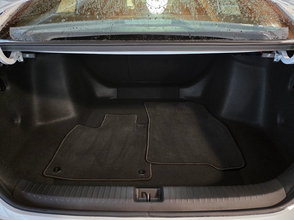 Used 2023 Honda Accord Sport image 13