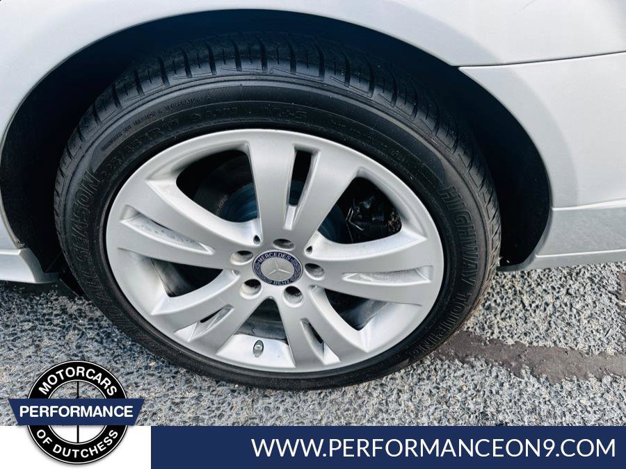 Used 2009 Mercedes-Benz C 300 Sport image 22