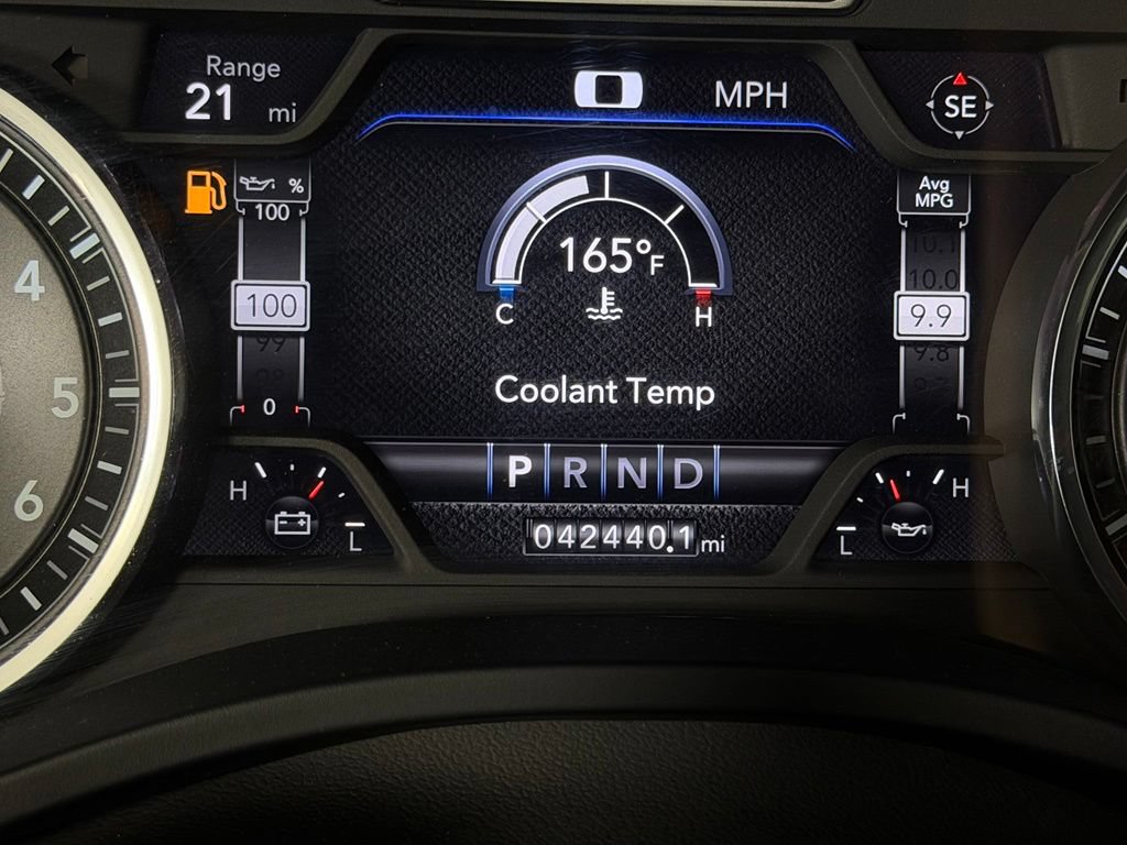 Used 2024 RAM 1500 Laramie AWD/4WD image 16