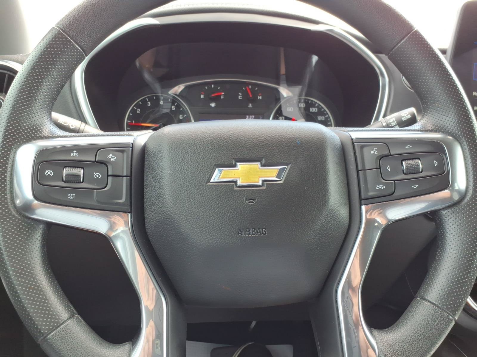 Used 2025 Chevrolet Blazer LT AWD/4WD image 23