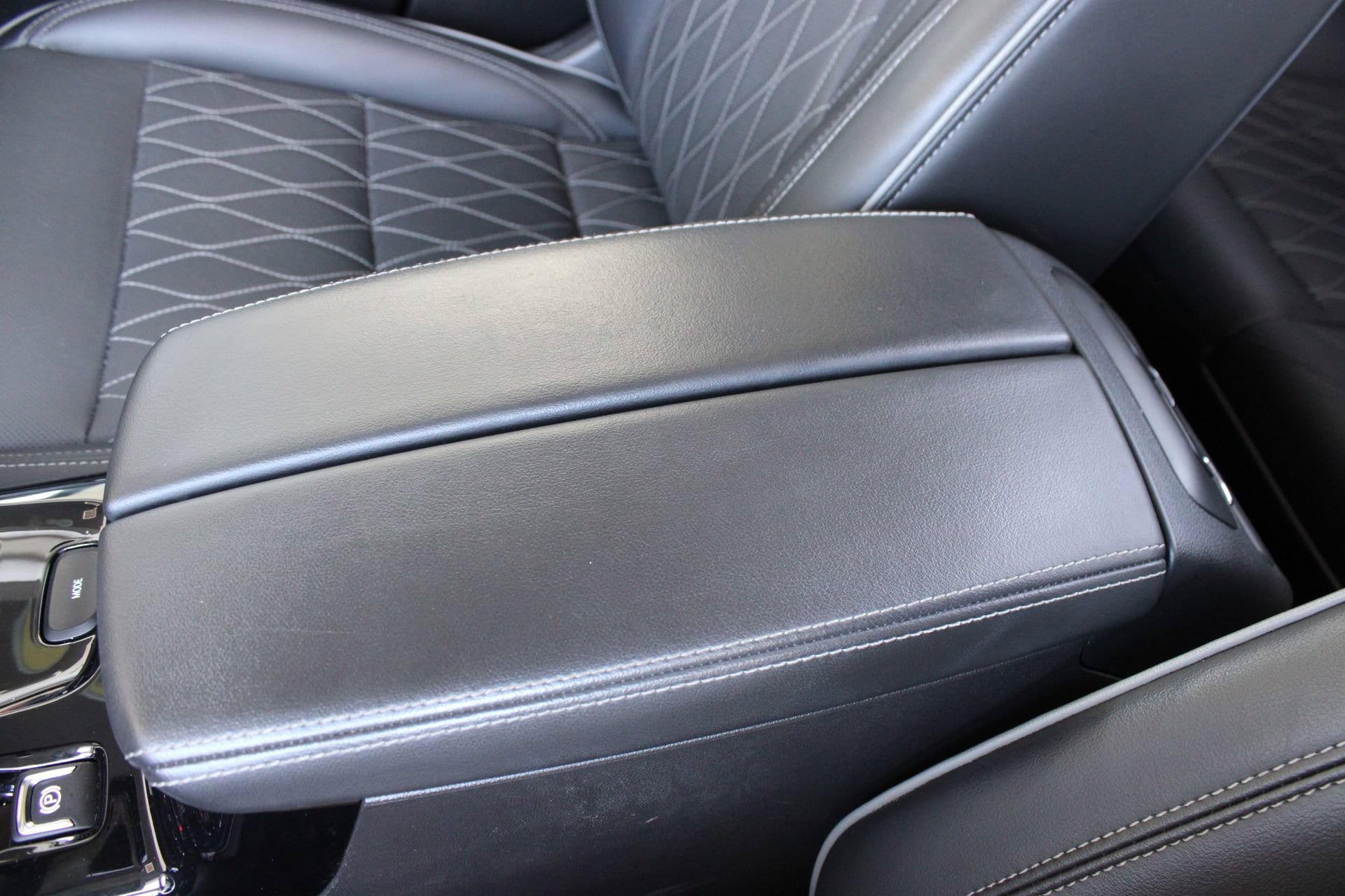 Used 2023 Buick Envision Avenir FWD image 40