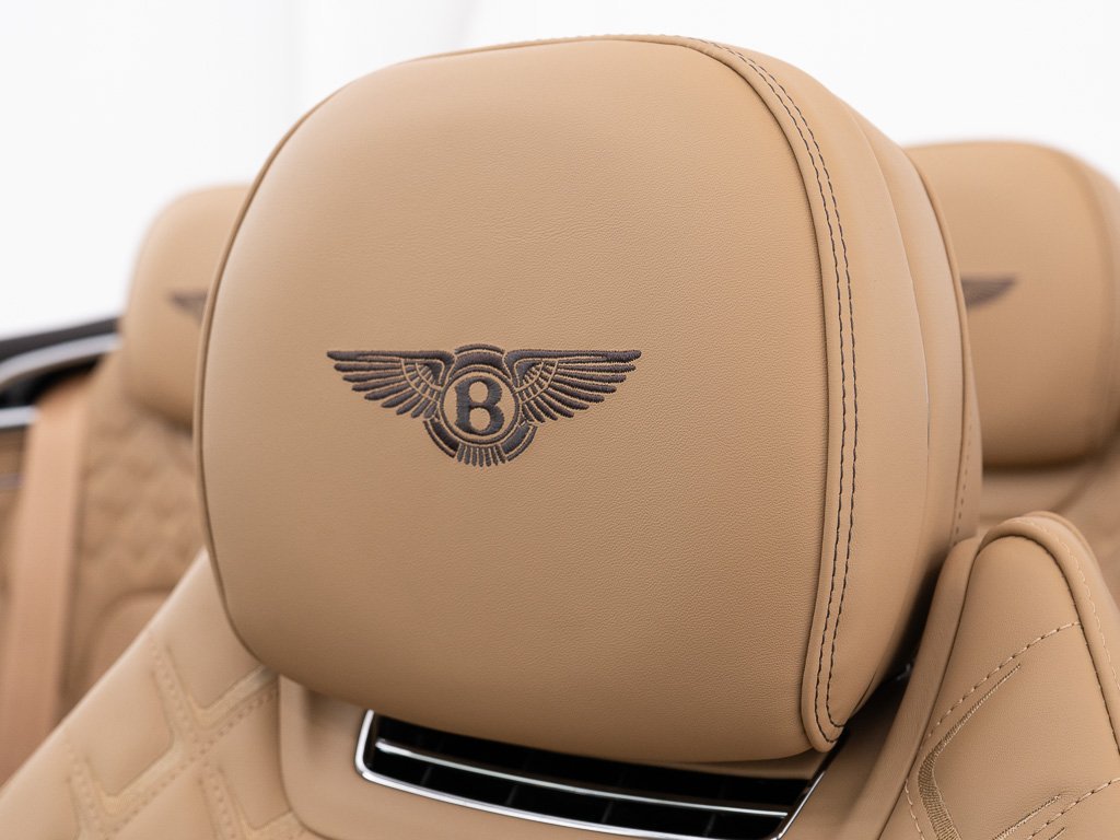 New 2026 Bentley Continental GT Azure AWD/4WD image 25