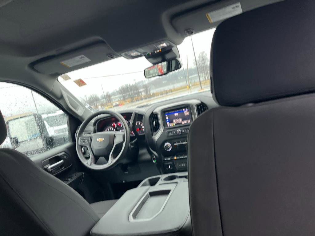 Used 2025 Chevrolet Silverado 2500 Custom w/ Custom Value Package image 26