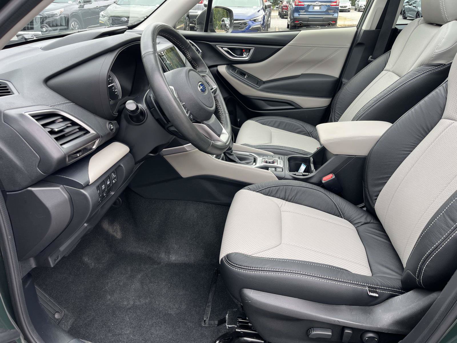 Used 2023 Subaru Forester Limited AWD/4WD image 14