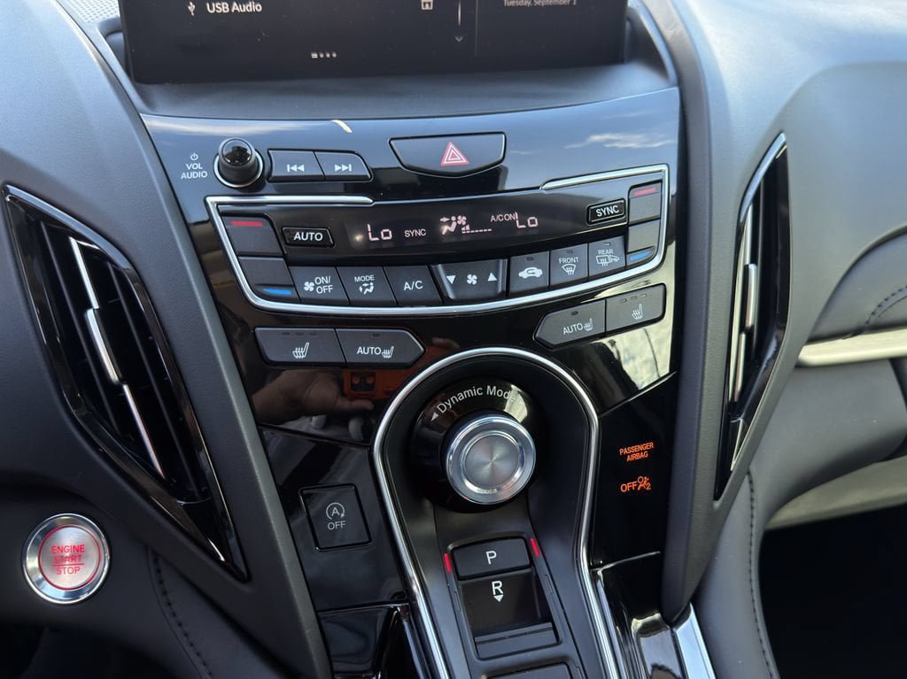 Used 2024 Acura RDX SH-AWD image 27