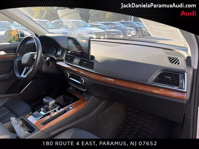 Certified 2023 Audi Q5 2.0T Premium w/ Convenience Package AWD/4WD image 18