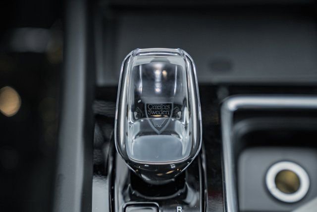 New 2026 Volvo XC60 B5 Plus w/ Protection Package Premier image 25