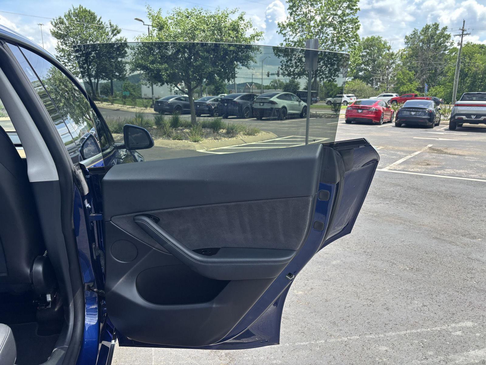 Used 2020 Tesla Model Y Performance AWD/4WD image 18