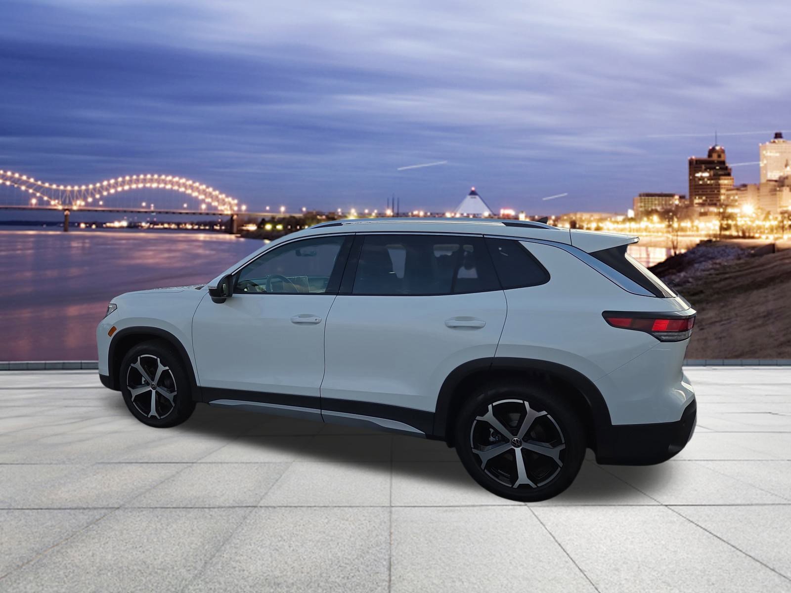 New 2026 Volkswagen Tiguan SE image 3