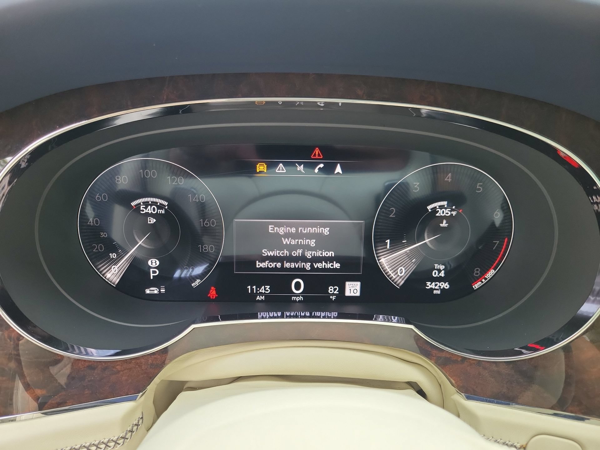 Certified 2022 Bentley Bentayga AWD/4WD image 42