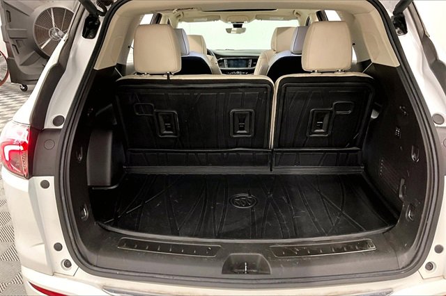 Used 2022 Buick Enclave Avenir image 39