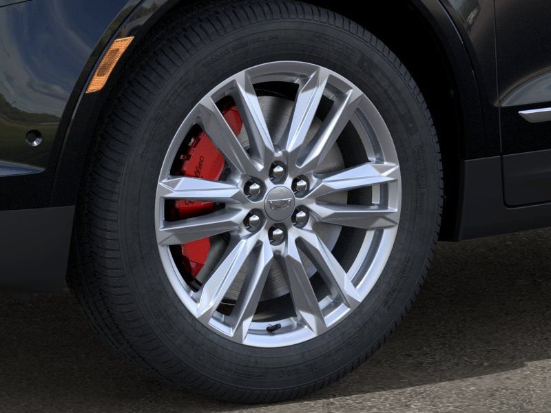 New 2026 Cadillac XT5 Sportv w/ LPO, Floor Liner Package AWD/4WD image 9