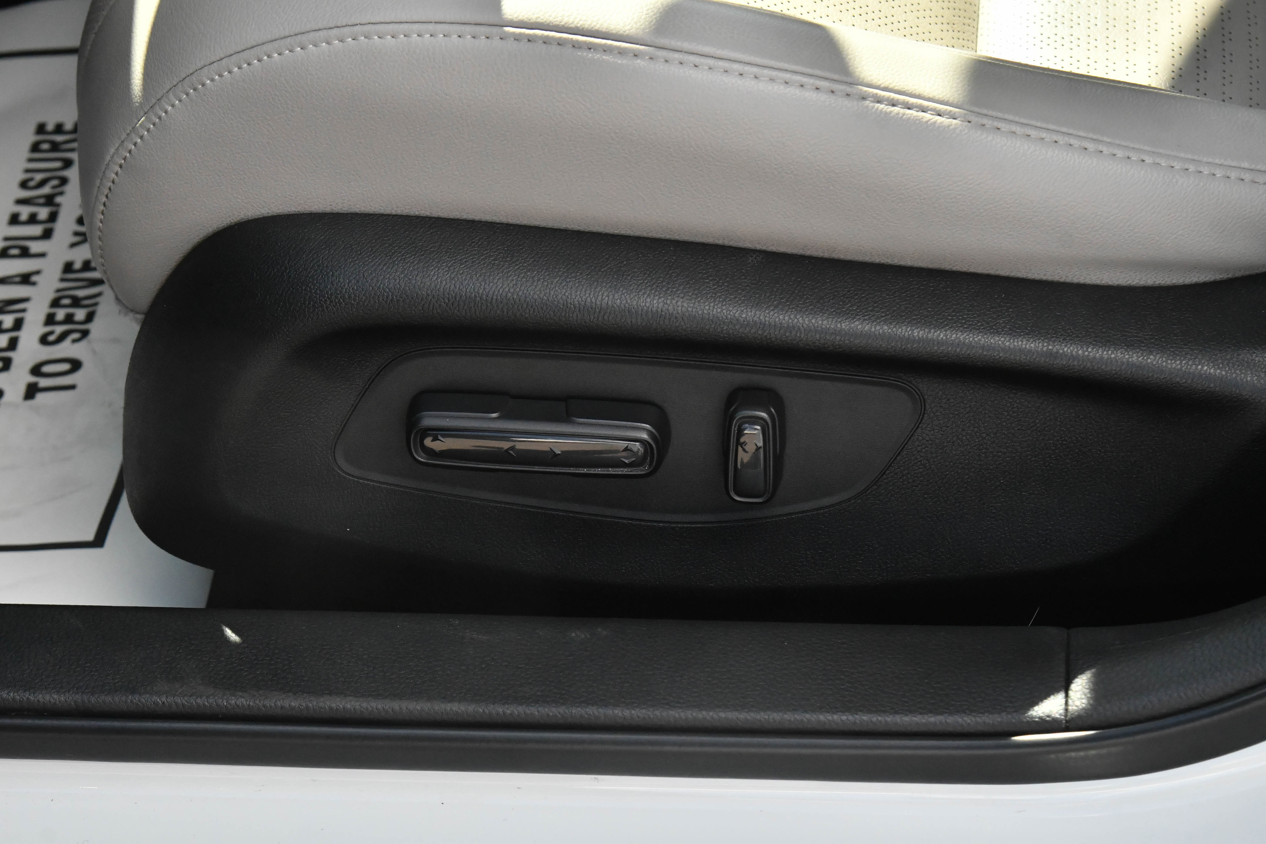 Used 2024 Honda Civic Touring image 17