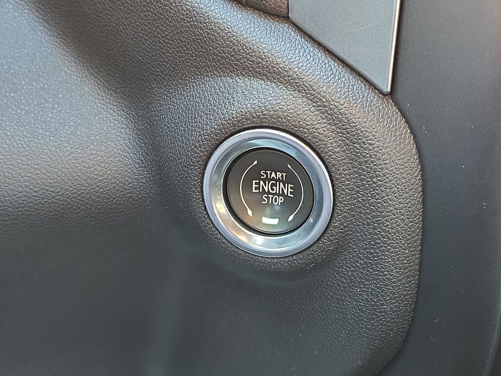 Used 2020 Chevrolet Silverado 1500 RST w/ All-Star Edition image 22