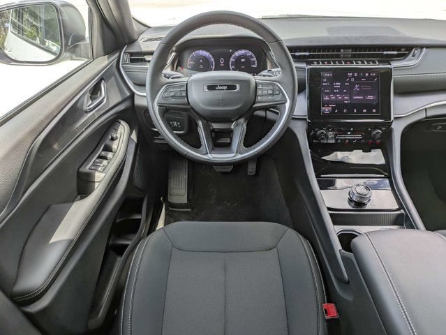 New 2026 Jeep Grand Cherokee L 2WD image 18