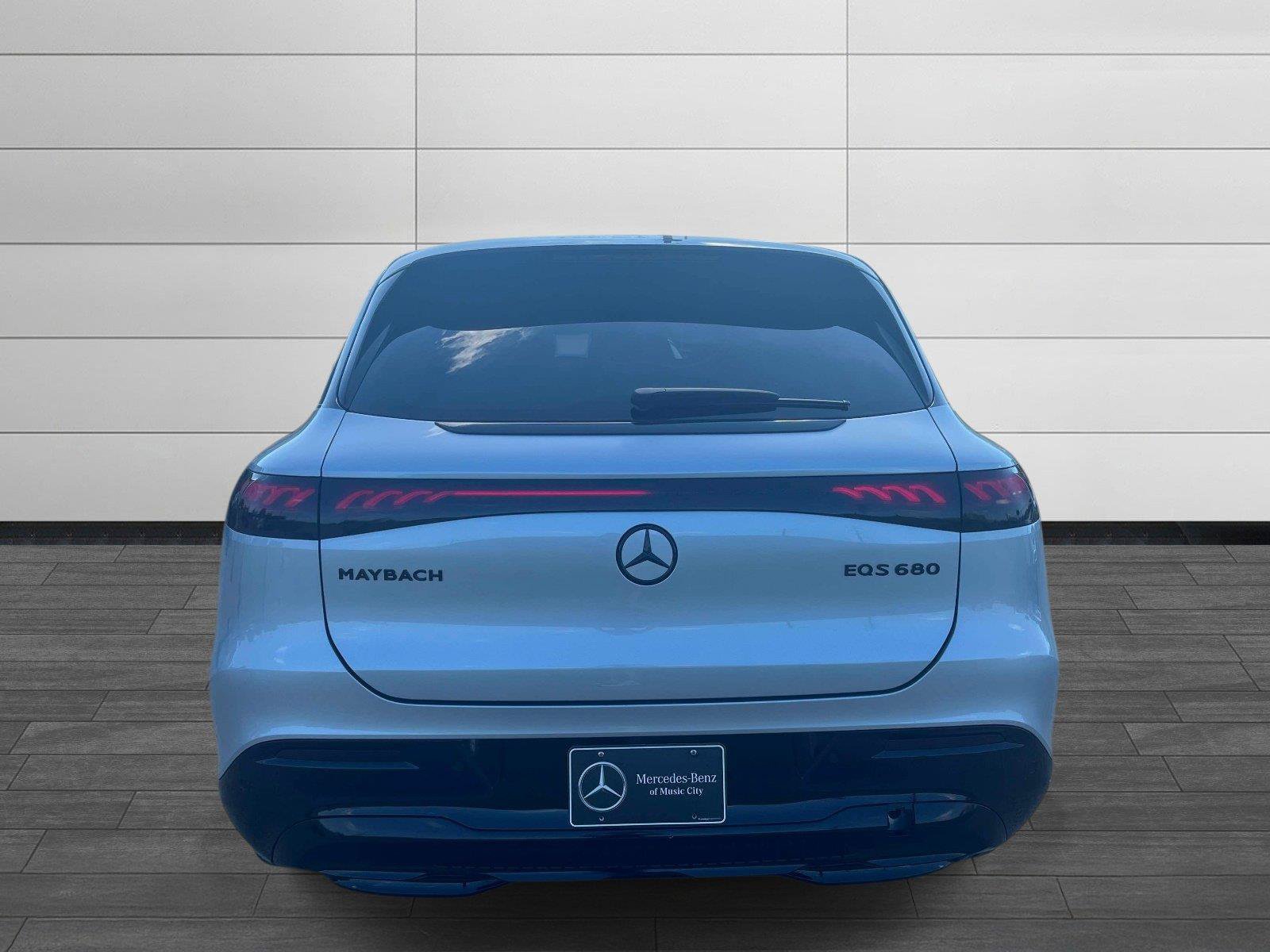 Certified 2024 Mercedes-Benz Maybach EQS 680 4MATIC image 4