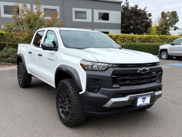 New 2026 Chevrolet Colorado Trail Boss AWD/4WD image 1