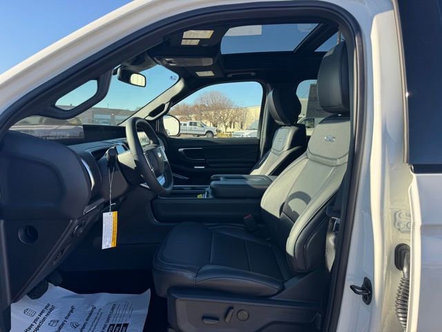 New 2026 Ford Expedition Max Platinum w/ Stealth Appearance Package image 18