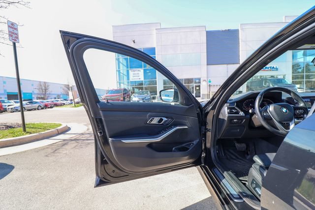 Used 2020 BMW 330i xDrive Sedan w/ Premium Package AWD/4WD image 33