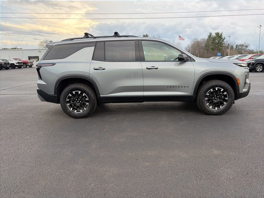 New 2026 Chevrolet Traverse Z71 w/ Enhanced Driving Package AWD/4WD image 9