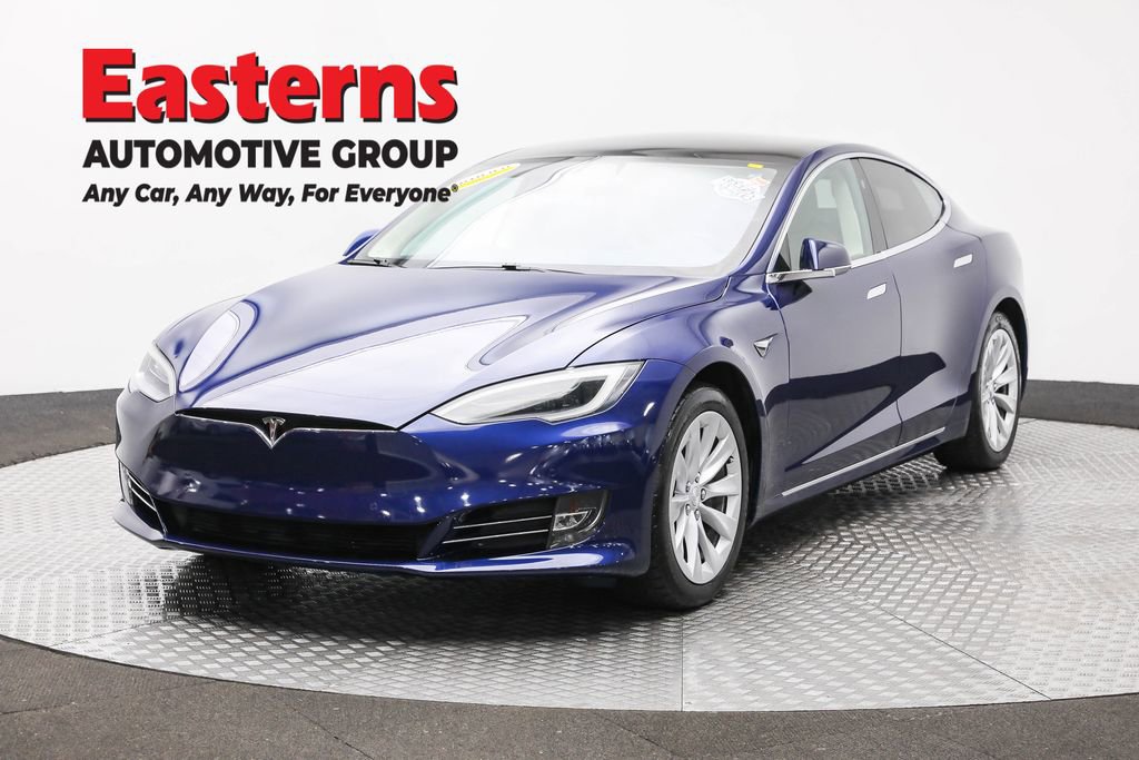 Used 2017 Tesla Model S 90D image 1