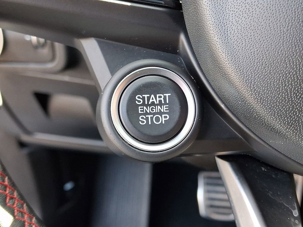 Used 2023 Alfa Romeo Stelvio Estrema image 24