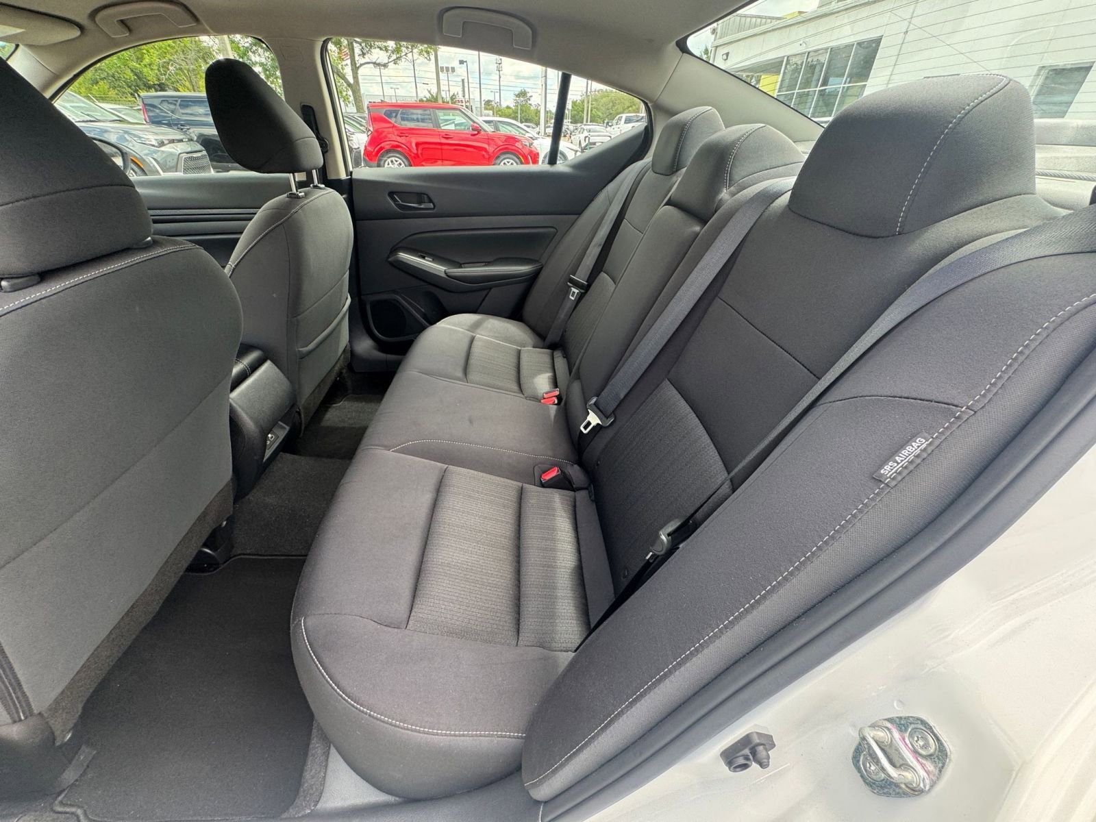 Used 2025 Nissan Altima 2.5 SV FWD image 25