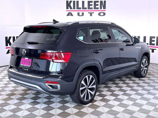 Used 2024 Volkswagen Taos SE image 7