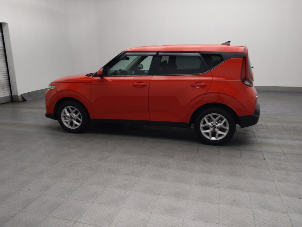 Used 2020 Kia Soul S FWD image 3