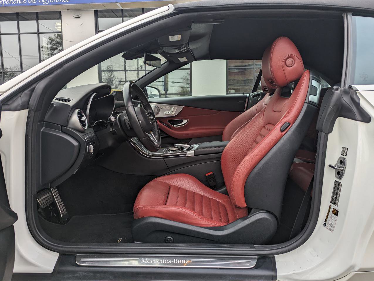 Used 2021 Mercedes-Benz C 300 4MATIC Cabriolet image 13