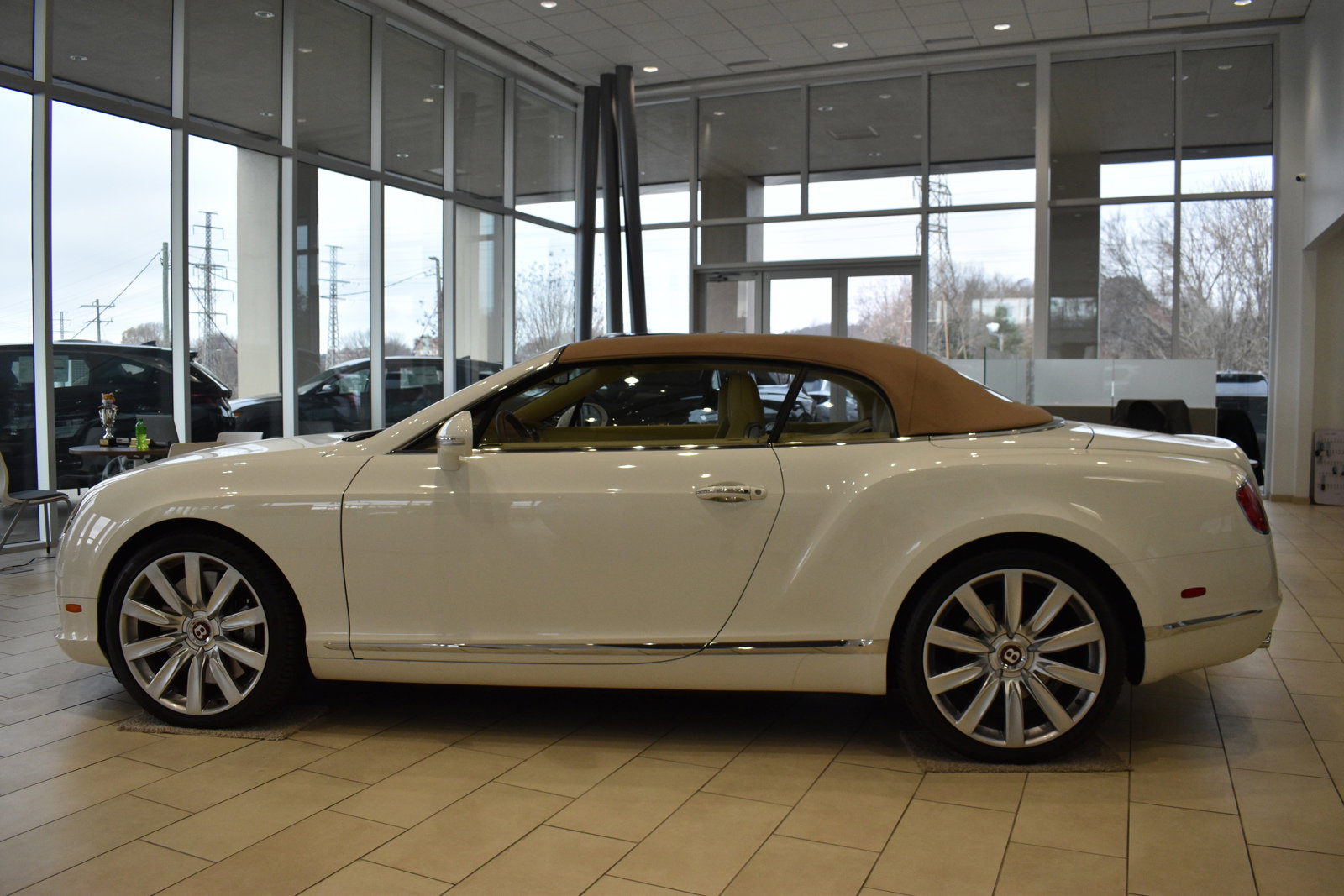 Used 2013 Bentley Continental GT image 8
