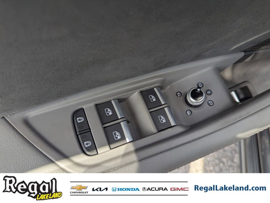 Used 2022 Audi S5 Prestige w/ Prestige Package image 16