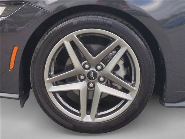 Used 2024 Ford Mustang Coupe RWD image 22