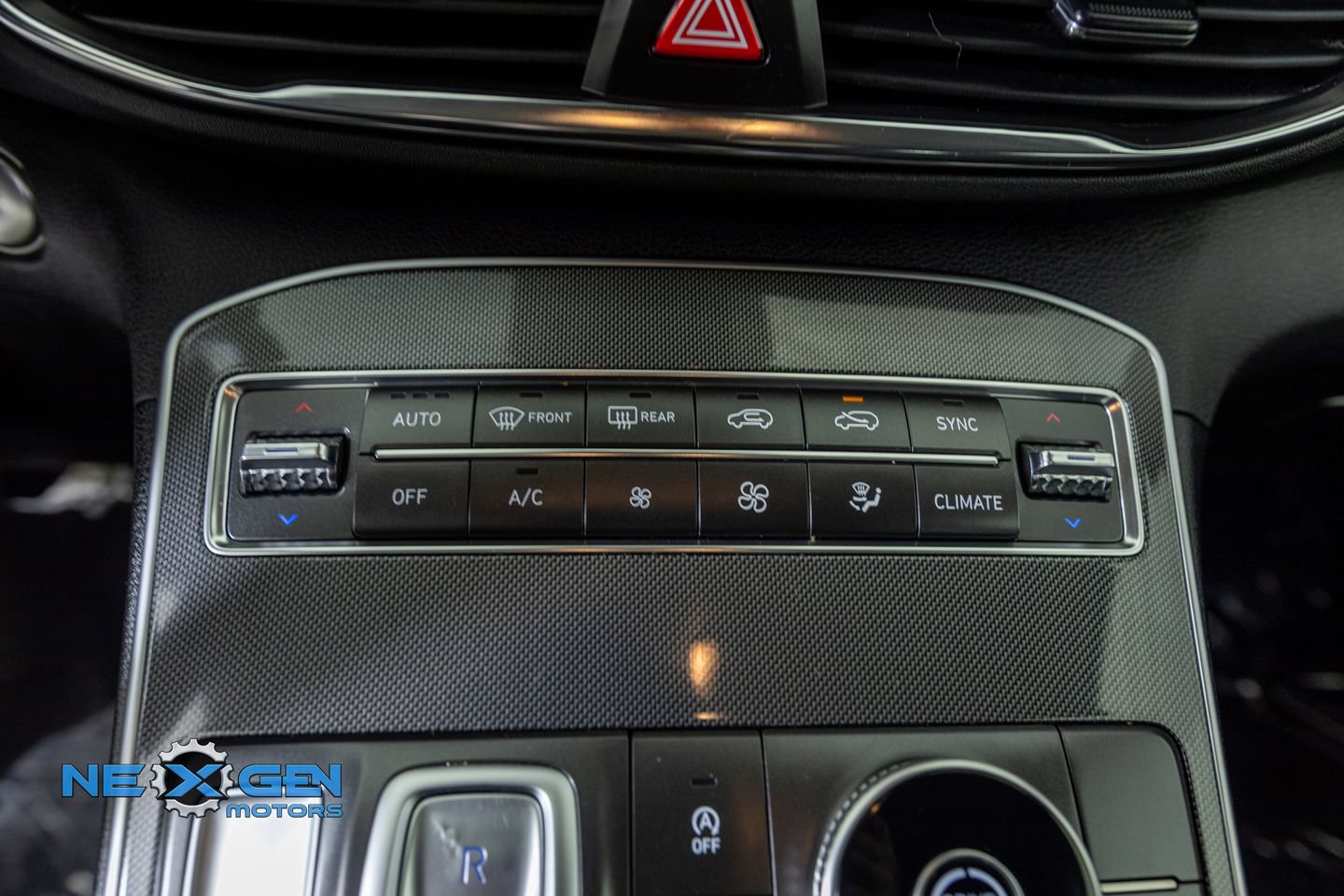 Used 2022 Hyundai Santa Fe SEL w/ Convenience Package FWD image 20