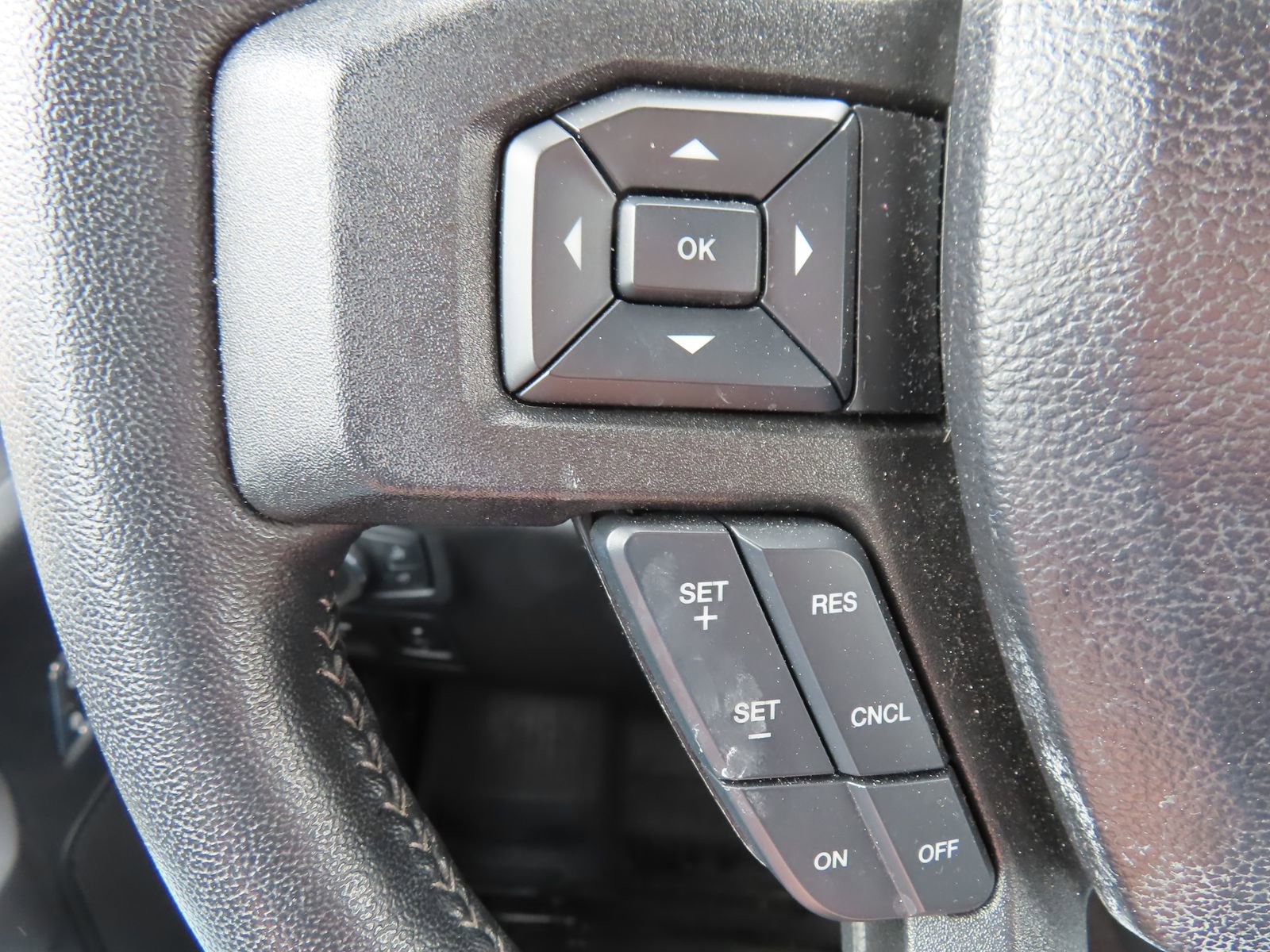Used 2020 Ford F150 XLT w/ Equipment Group 302A Luxury AWD/4WD image 20