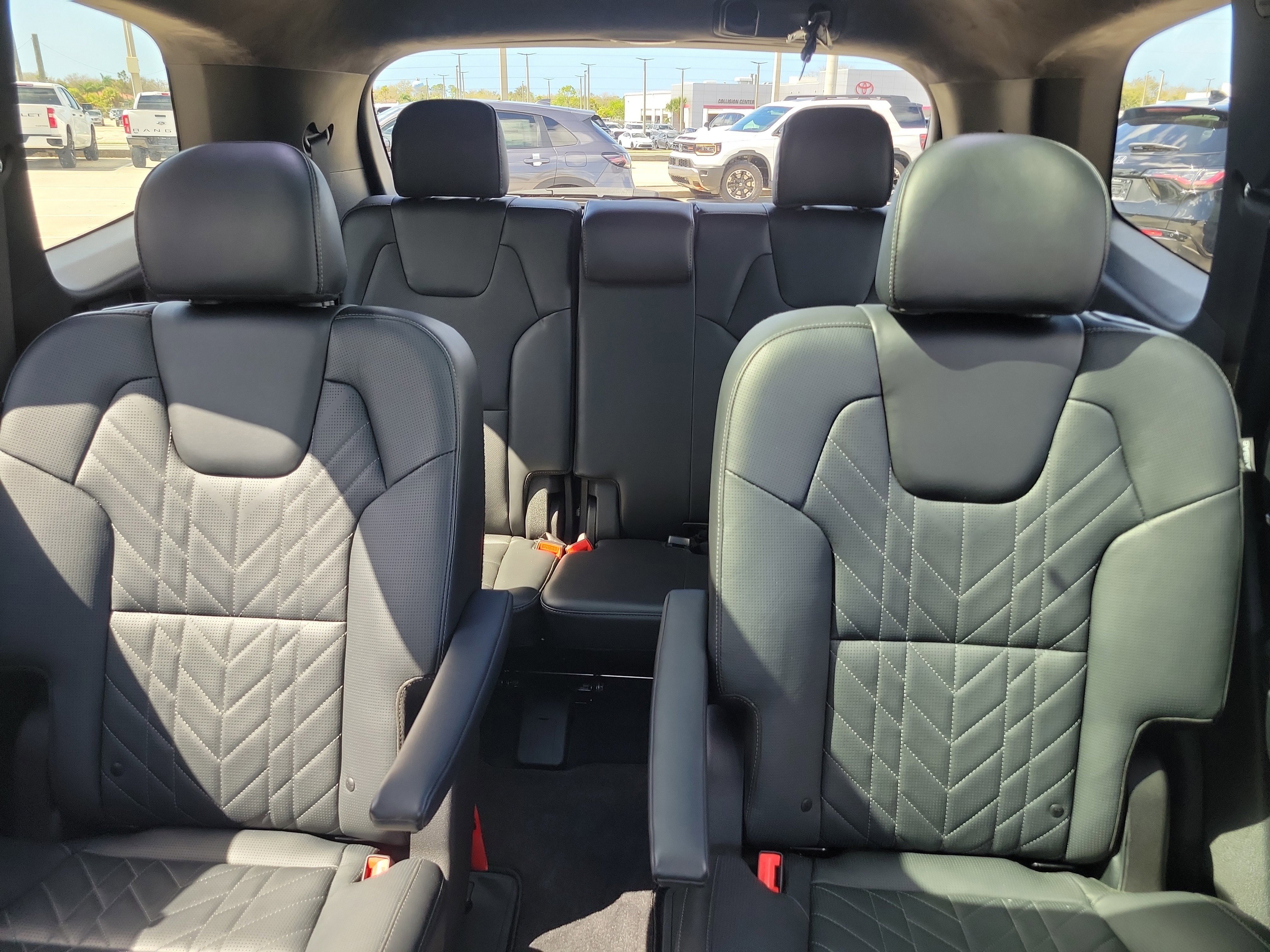 Used 2025 Kia Telluride SX Prestige X-Line AWD/4WD image 13