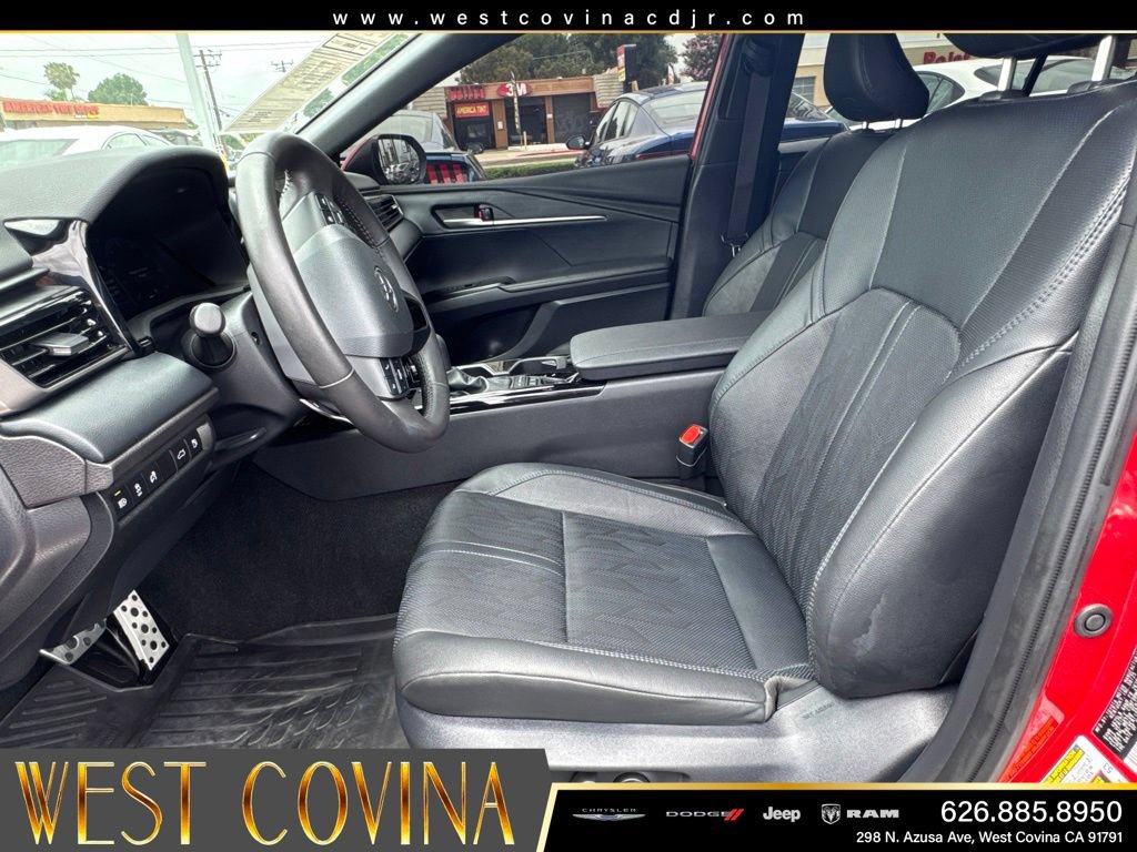 Used 2025 Toyota Camry XSE FWD image 21