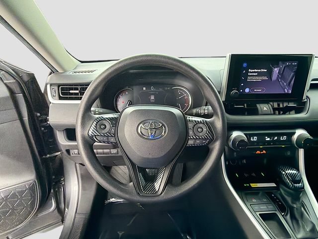 Used 2024 Toyota RAV4 XLE w/ Convenience Package FWD image 11