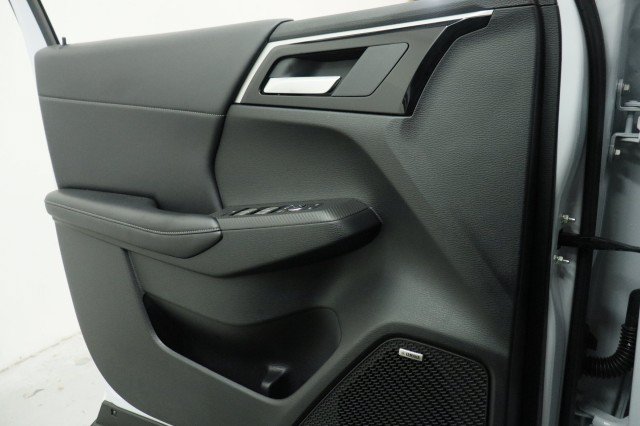 New 2026 Mitsubishi Outlander SE FWD image 15