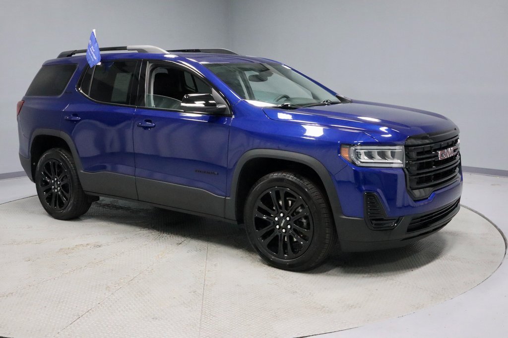 Used 2023 GMC Acadia SLE w/ Driver Convenience Package