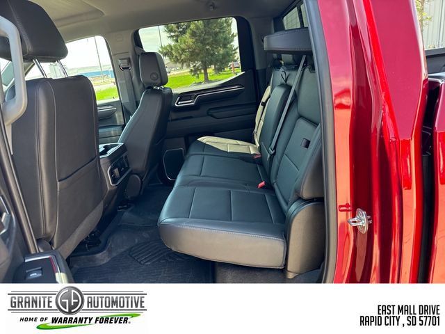 Used 2025 Chevrolet Silverado 1500 LTZ AWD/4WD image 25