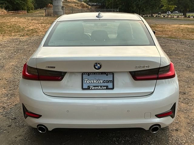 Used 2021 BMW 330i xDrive Sedan w/ Premium Package AWD/4WD image 8