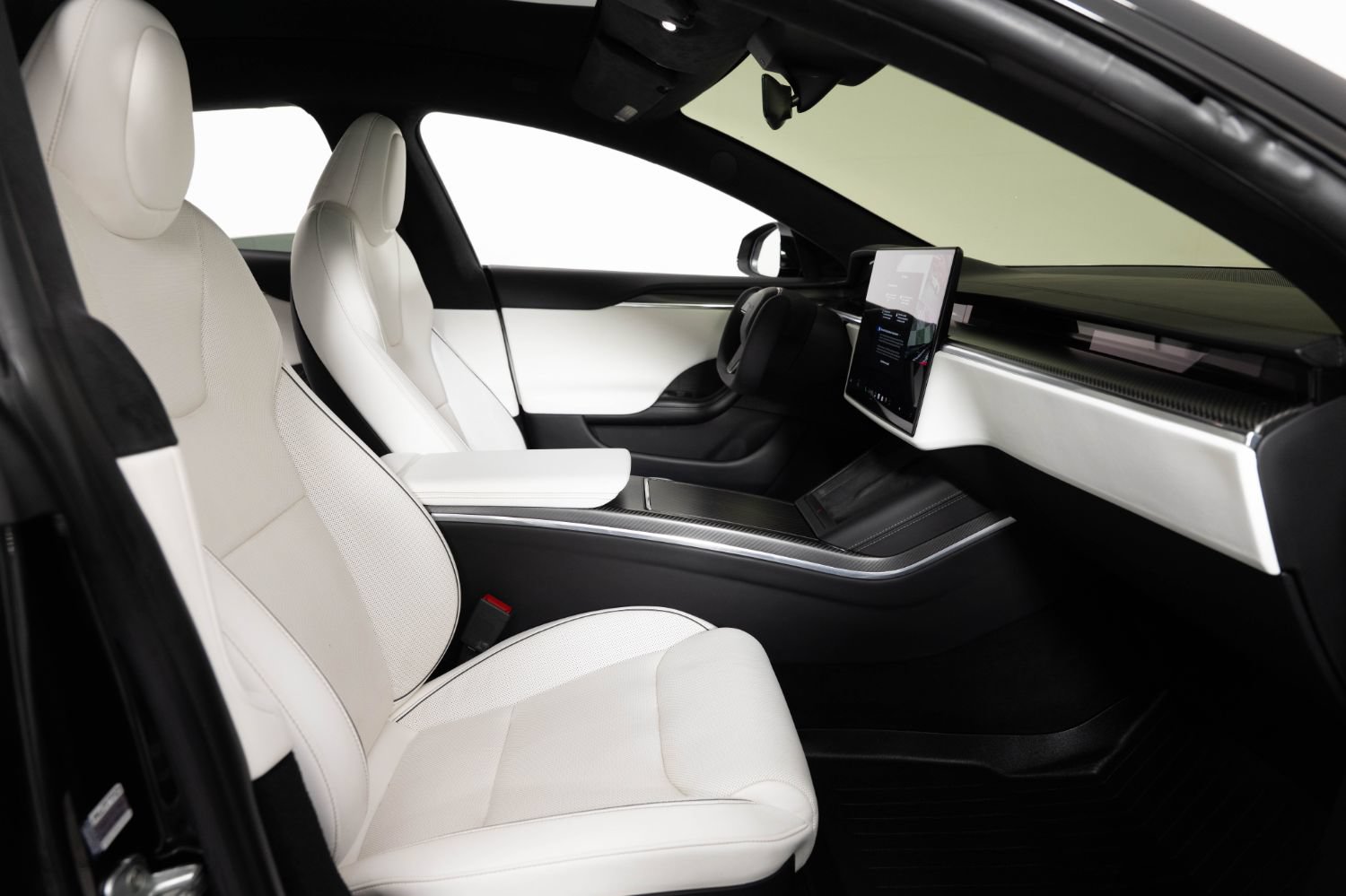 Used 2021 Tesla Model S Plaid AWD/4WD image 27