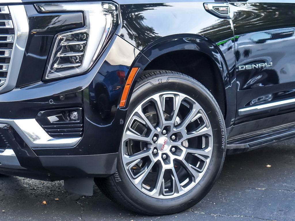 Certified 2025 GMC Yukon Denali AWD/4WD image 4